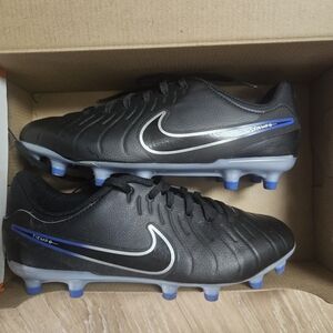 Nike Black Soccer Cleats